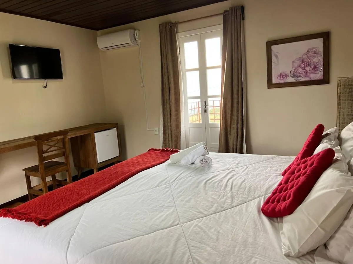Деревянный коттедж Eco Mirante Hotel Paulo Lopes