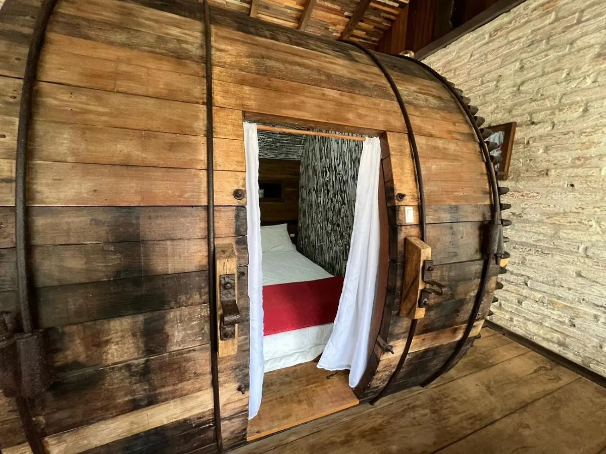 Деревянный коттедж Eco Mirante Hotel Paulo Lopes