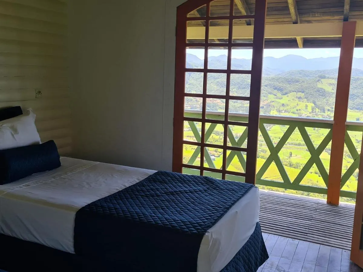 Деревянный коттедж Eco Mirante Hotel Paulo Lopes
